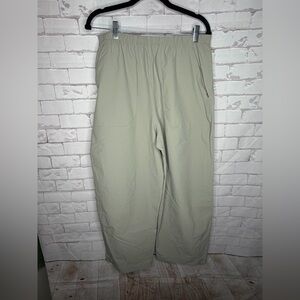 Lululemon Light Cream Wide-Leg Tech Pants | Minimalist Athleisure | Size 10